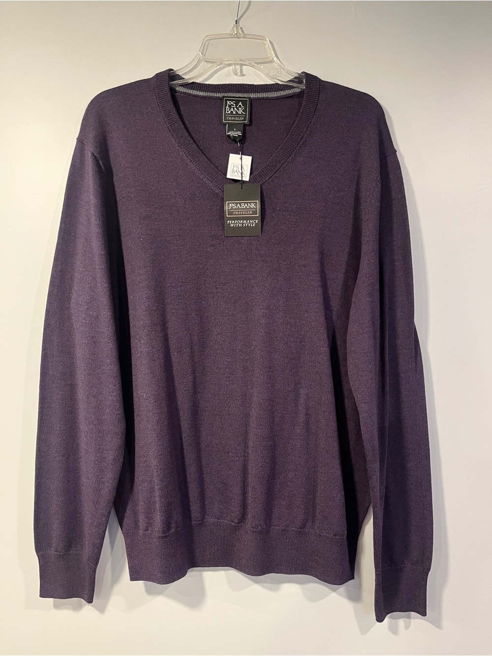 NWT JOS A Bank Traveler Merino Wool Sweater V Neck Purple Sz L